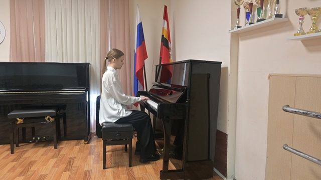 Рудакова Полина Ф.Э.Бах Рондо из сонаты си минор