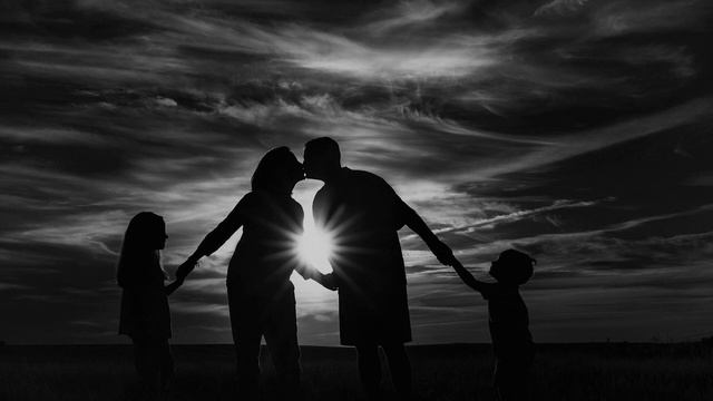 Руслан Черный - Папа любит