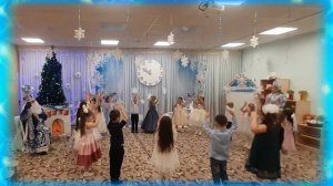 "Дед Мороз к нам едет на велосипеде"