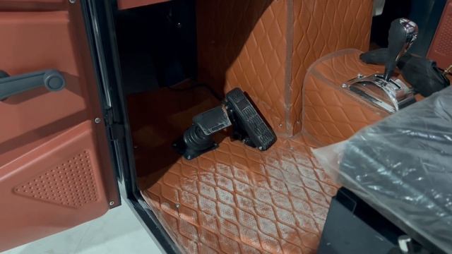 Видео обзор на трехколесный грузовой Трицикл Skillmax 003