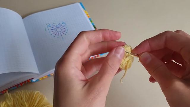 мк: в'язана ЗАКЛАДКА для книжки із сердечком смотреть онлайн