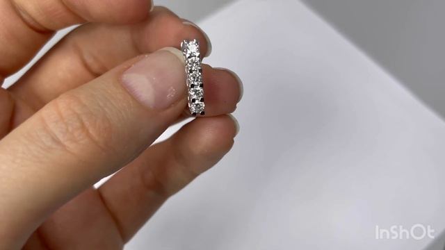 Золотые серьги с бриллиантами смотреть онлайн