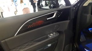 Электрический китайский кроссовер Hongqi E-HS9. Внешний ви?