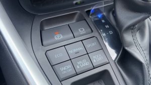 Новый Тойота Рав4 (Toyota RAV4) из Китая 2025 г. 2.0 CVT 4WD за 3,7 млн