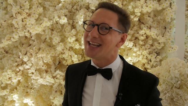 Интерактив с гостями // Вопросы-перевертыш // FiestaFamily смотреть онлайн
