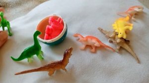 Динозавры. Игрушки с динозаврами. Мультфильм (Серия 3) #дети #динозавры #мультфильмыдлядетей #игры