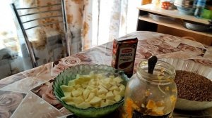 СХОДИЛИ НА ПРИЁМ/ПОГОДА НЕ РАДУЕТ, ВЫСАДИЛИ КАБАЧКИ/ГОТОВЛЮ.