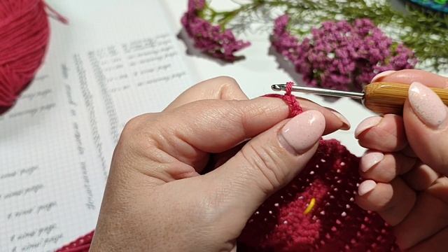 Джемпер поперечним в'язанням гачком. Частина 3 смотреть онлайн