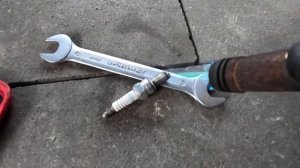 Прокаливаю свечу зажигания. Восстановление и чистка