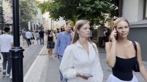 Прогулка по Москве | Удивительные места и самые красивые девушки столицы