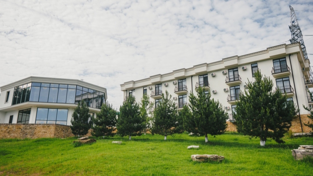 Продаётся аппартаментный комплекс смотреть онлайн