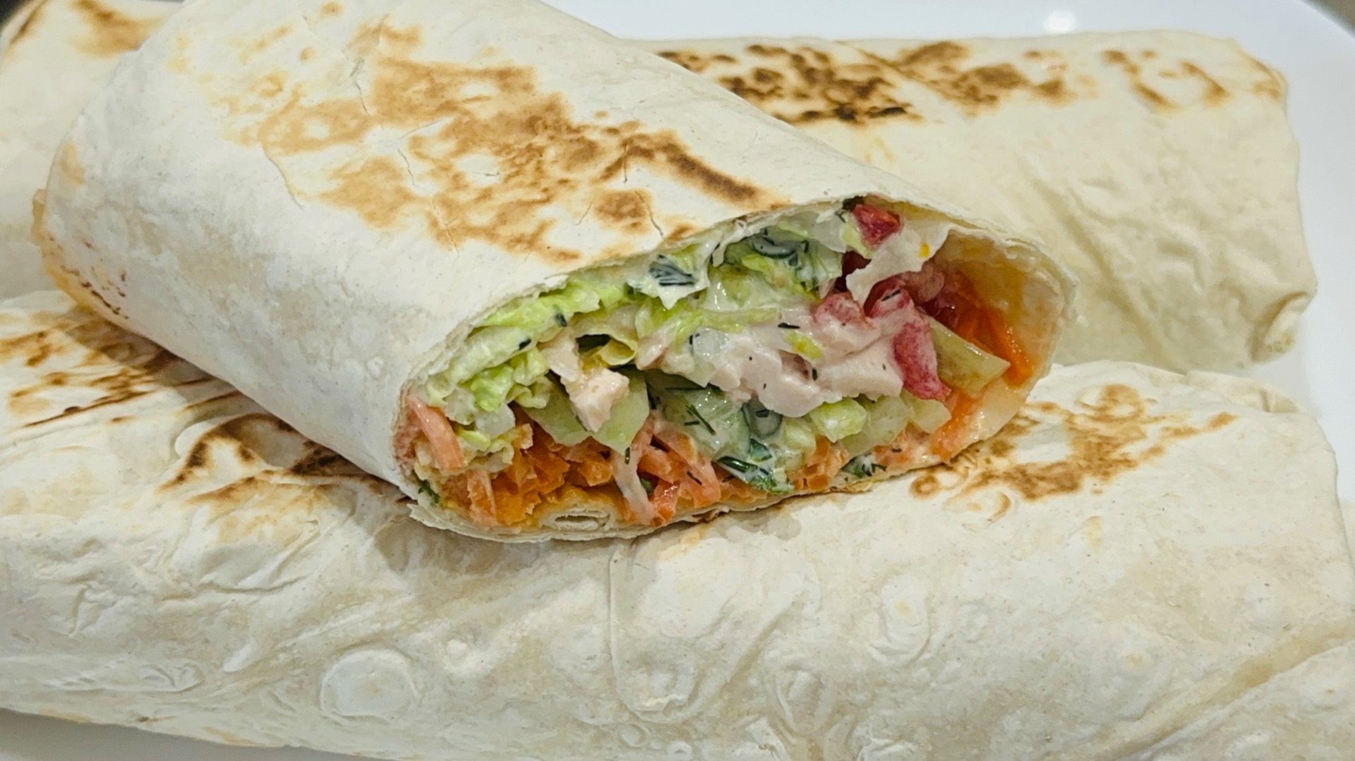 Домашняя шаурма с курицей / Шаурма в домашних условиях с курицей в лаваше - сочная и вкусная смотреть онлайн