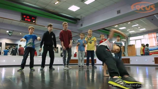 Break Dance | Начинающая группа | Dance Studio Focus смотреть онлайн