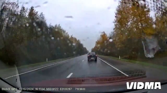 Видеорегистратор RoadGid Blick 3 GPS Wi-Fi смотреть онлайн
