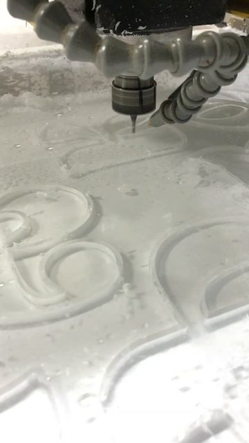 Фрезерная резка акрилового стекла 💎 #макетов #vhq #printing смотреть онлайн