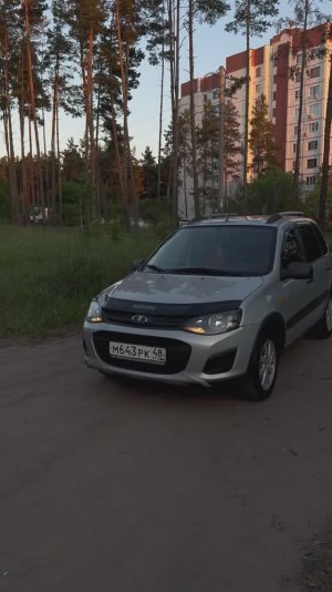 Видеообзор автомобиля Lada Kalina Kross 2015 года выпуска.