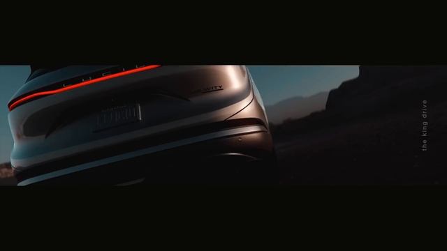 Новая Toyota RAV4 2025