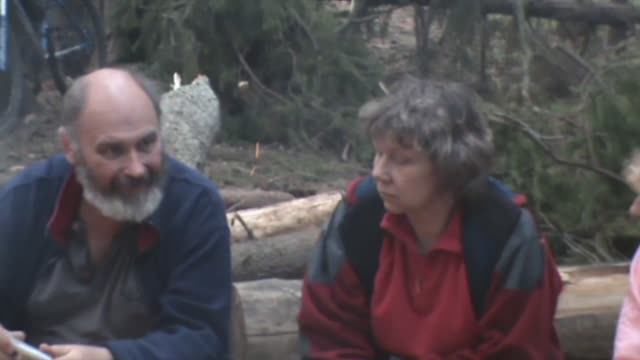 2011 РЭКС июнь у костра день