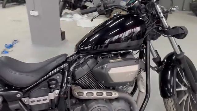 Мотоцикл Yamaha XV950 Bolt (XVS950CU) 2014-го года смотреть онлайн