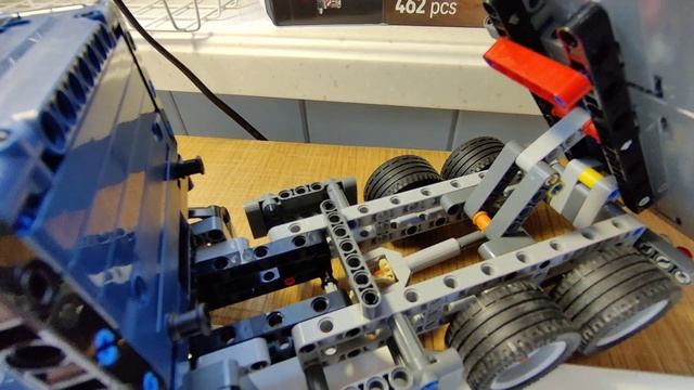 Lego technic 42203 смотреть онлайн