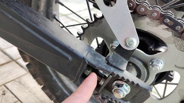 motoland legend:  натяжка цепи