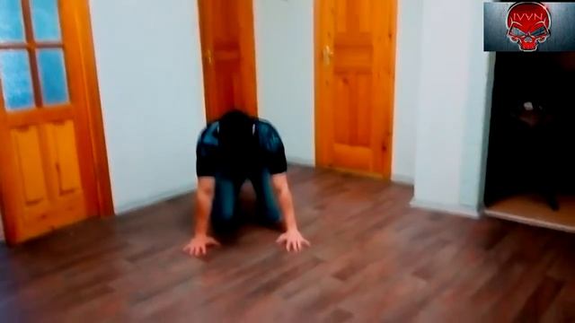 Стойка на руках. Несколько моментов которые помогут вам!!! смотреть онлайн