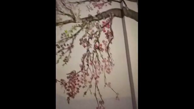 Нарисовала сакуру на стене лестницы смотреть онлайн