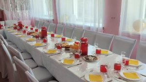 На юбилей приехала .