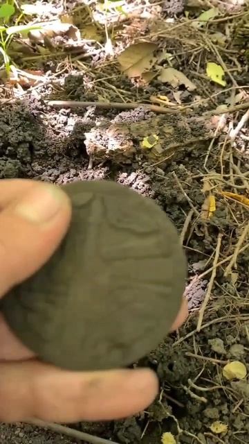 Такую медаль я ещё не находил/Находка из парка Алматы # смотреть онлайн