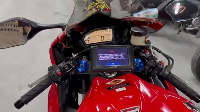 Мотоцикл Honda CBR1000RR 2014-го года