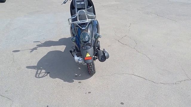 Скутер VENTO RETRO черный (в компл. сигнализация)