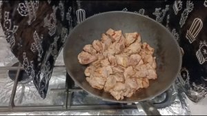 Сочная свинина на сковороде! Как пожарить мясо - рецеп?