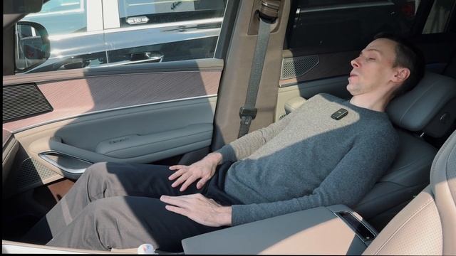 Denza N9 ?! Китайский Escalade? Нет, это DENZA N9!