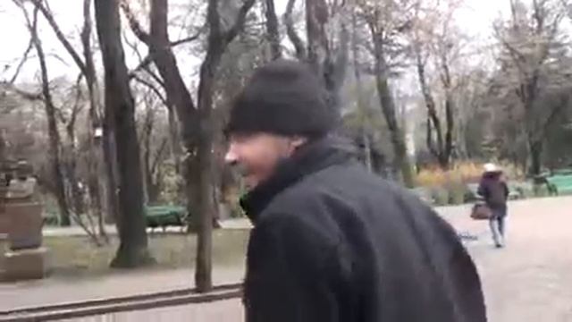 Sii cu tini ai si aiuresti ! Приколы молдаван смотреть онлайн