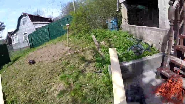 Посадил картошку, сделал каркас теплицы, разные дела на участке | 16-18 мая смотреть онлайн