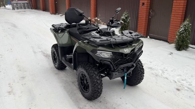 Новые квадроциклы cfmoto cforce 520l.