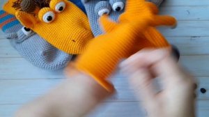 1-ый вязовлог в 2024 году / Уже навязала много работ / Игрушки на руку / Говорушки