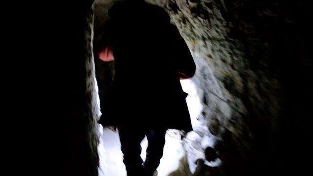 В подземельях Наровчатского пещерного монастыря. смотреть онлайн