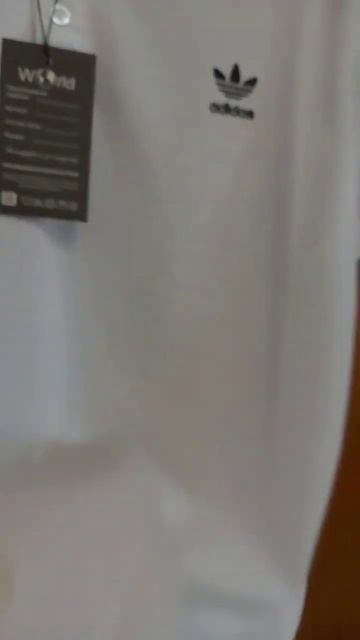 Футболка поло Адидас в белом цвете - выбор современных мужчин смотреть онлайн