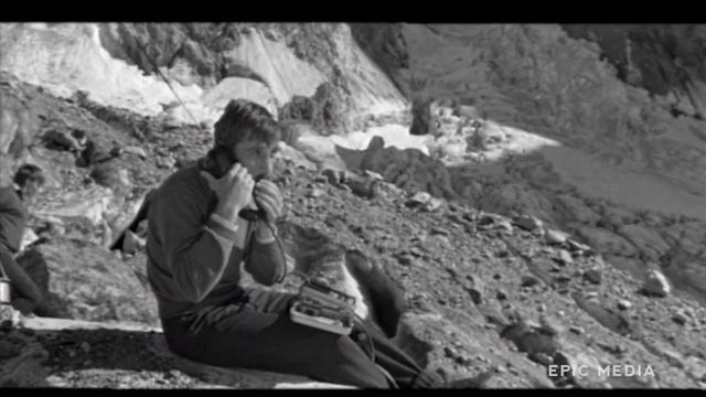 ПАРНЯ В ГОРЫ ТЯНИ, РИСКНИ! - ВЕРТИКАЛЬ - Советский фильм смотреть онлайн