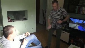 Отец грифера сломал клавиатуру