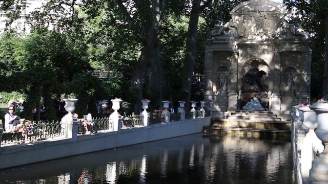 Париж: Люксембургский сад/Paris: Luxembourg Garden