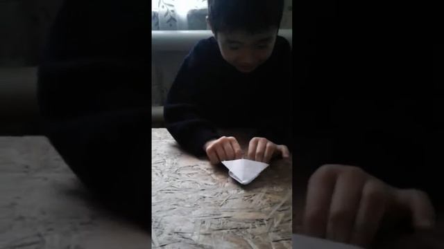 Как сделать лягушку своими руками из бумаги. смотреть онлайн