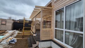терраса из бруса,  с прозрачной крышей