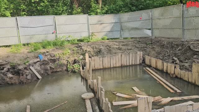 Сетунь многострадальная... Очередные нарушения в водоохранной зоне реки! смотреть онлайн