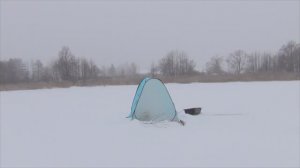 Зимняя рыбалка в феврале! Красота!.. Но крякнула карманная жерлица..