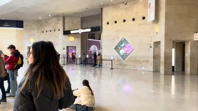 Как попасть в Лувр без очереди / Париж 2024 #лувр #монализ