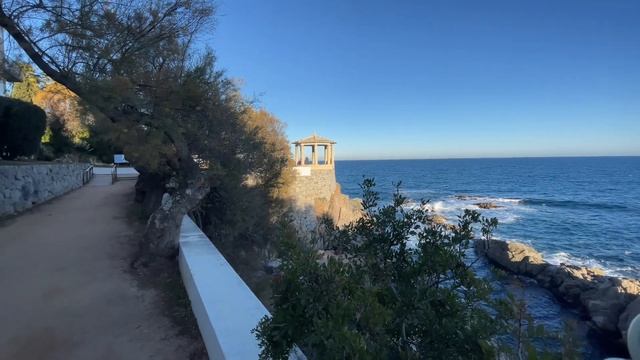 курорт ДЛЯ МАЖОРОВ на Коста Брава SAGARÓ Элитная недвижи смотреть онлайн