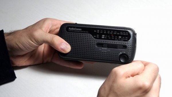 JACING Tech Tips 27: радиоприёмник для чрезвычайных ситуаций