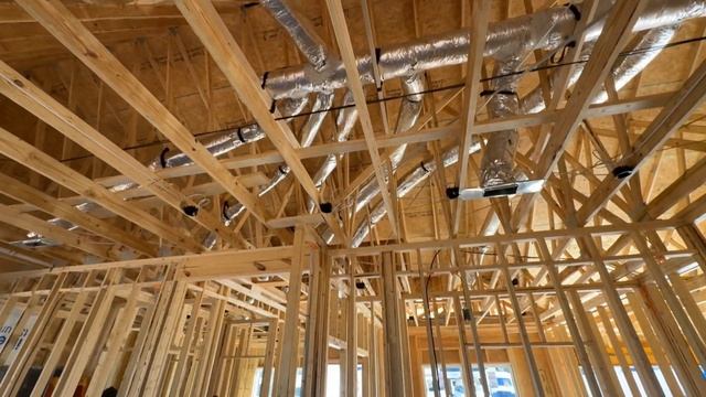 КАК СТРОЯТ В АМЕРИКЕ? | ДОМ НАИЗНАНКУ | ГУЛЯЕМ ПО СТРОЙКЕ | Construction Site Video Tour смотреть онлайн